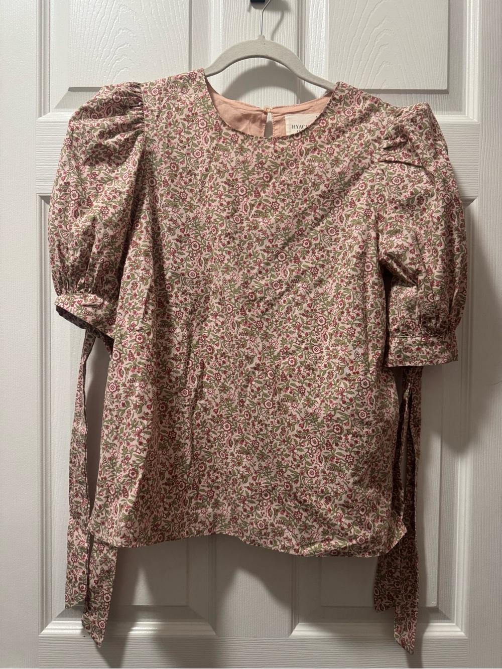 Women's Pink Floral Puff-Sleeve Blouse with Side Ties